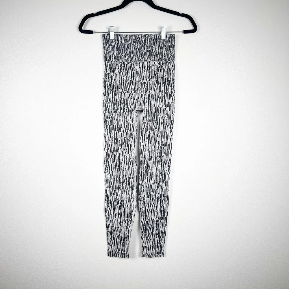 Athleta Flurry Elemental Tights‎ Sz XS - Picture 8 of 8